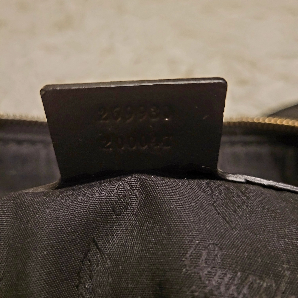 Gucci Bag - Picture 9 of 16